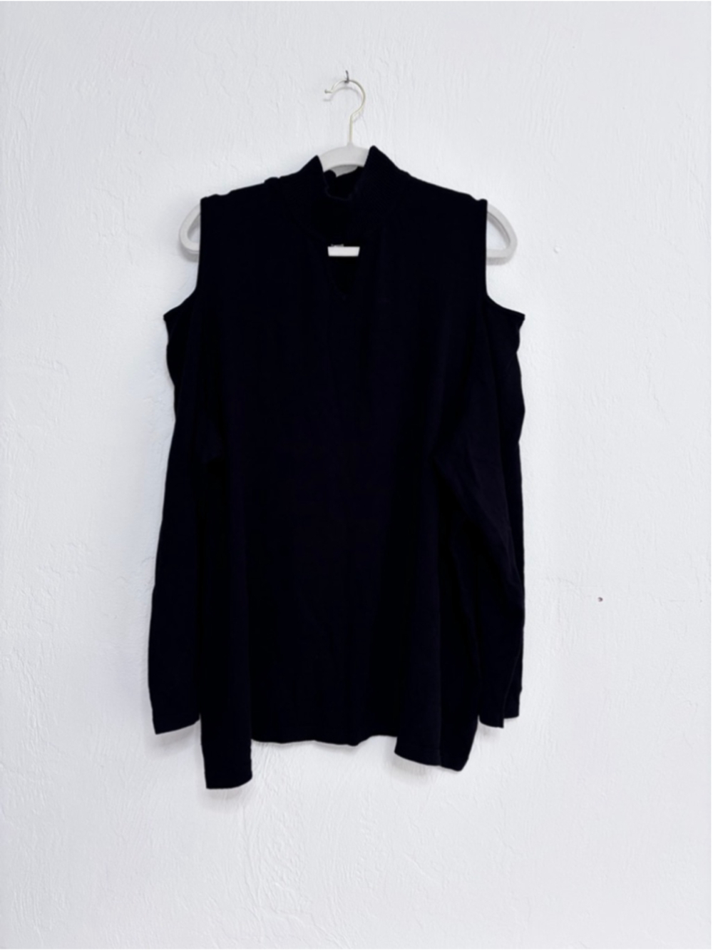 Women's Susan Graver Black Cold Shoulder Mock Neck Sweater 3X Rayon Viscose
